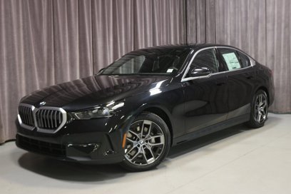 New 2026 BMW 530i xDrive w/ Premium Package