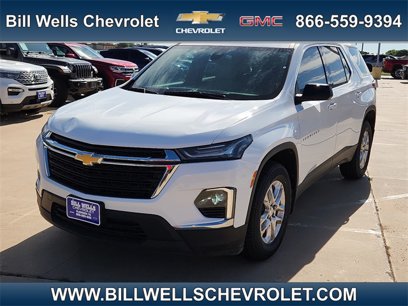 Used 2022 Chevrolet Traverse LS
