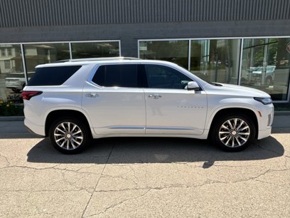Used 2023 Chevrolet Traverse Premier