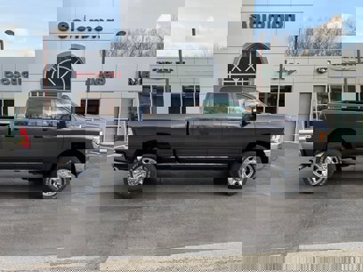New 2024 RAM 2500 Tradesman w/ Chrome Appearance Group