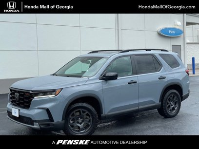 Used 2025 Honda Pilot TrailSport
