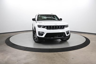 New 2025 Jeep Grand Cherokee Limited w/ Luxury Tech Group II