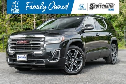 Used 2022 GMC Acadia SLT w/ Preferred Package