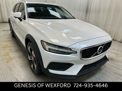 Used 2020 Volvo V60 T5 Cross Country w/ Protection Package Premier