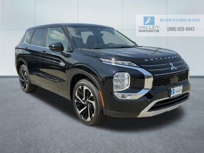 New 2025 Mitsubishi Outlander SE