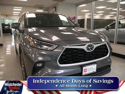 Used 2025 Toyota Highlander XLE