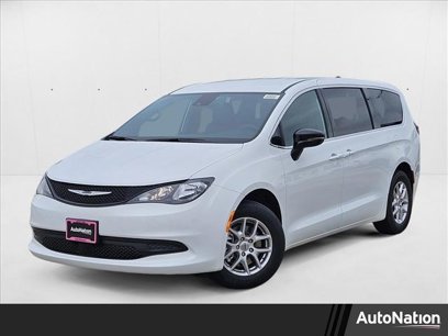 New 2025 Chrysler Voyager LX