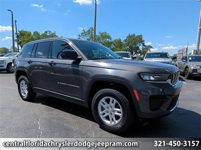 Used 2022 Jeep Grand Cherokee Laredo w/ Luxury Tech Group I