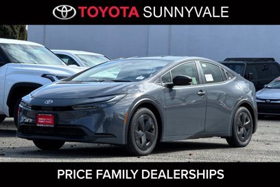New 2025 Toyota Prius LE