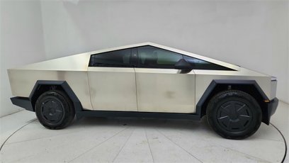 Used 2024 Tesla Cybertruck AWD Crew Cab