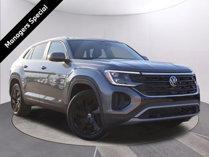 Used 2025 Volkswagen Atlas Cross Sport SE