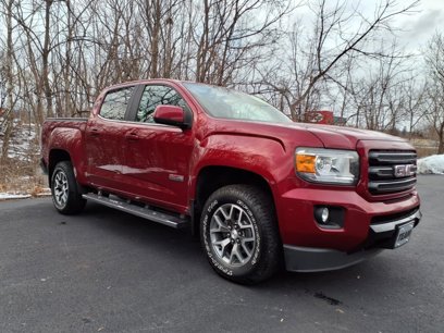 Used 2018 GMC Canyon SLE
