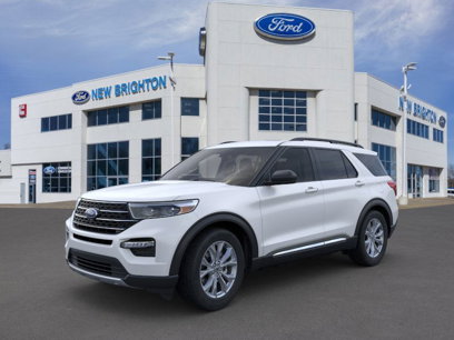 New 2024 Ford Explorer XLT w/ Equipment Group 202A