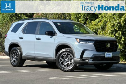 New 2025 Honda Pilot TrailSport