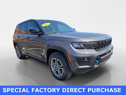 Used 2022 Jeep Grand Cherokee Trailhawk w/ Advanced Protech Group II