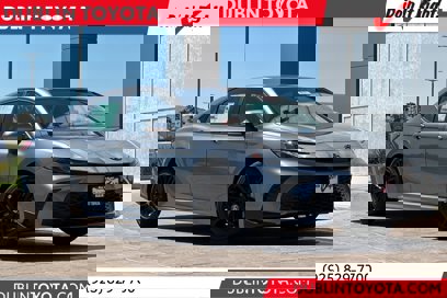 New 2025 Toyota Camry SE