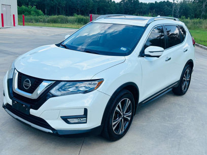 Used 2017 Nissan Rogue SL w/ SL Premium Package