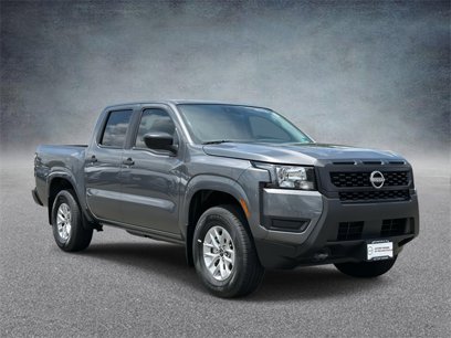 New 2025 Nissan Frontier S
