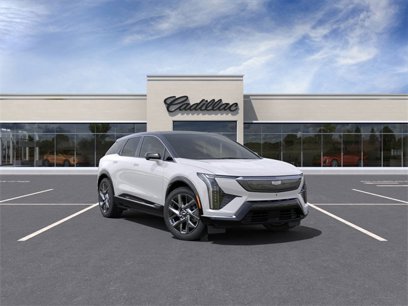 New 2025 Cadillac Optiq Luxury 1