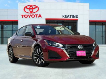 Used 2025 Nissan Altima 2.5 SV