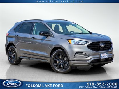 Used 2024 Ford Edge SE w/ Black Appearance Package