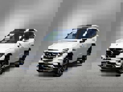 New 2025 Mercedes-Benz GLC 300 4MATIC