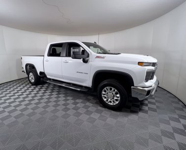 Used 2024 Chevrolet Silverado 2500 LT w/ Convenience Package