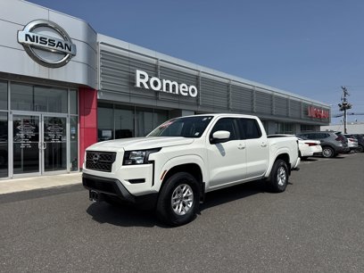 Certified 2024 Nissan Frontier SV w/ Tow Package