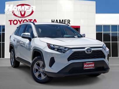 New 2025 Toyota RAV4 LE