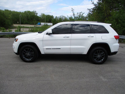 Used 2018 Jeep Grand Cherokee Laredo