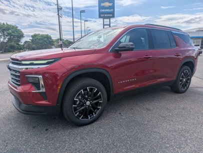 New 2025 Chevrolet Traverse LT w/ Sun and Wheel Package