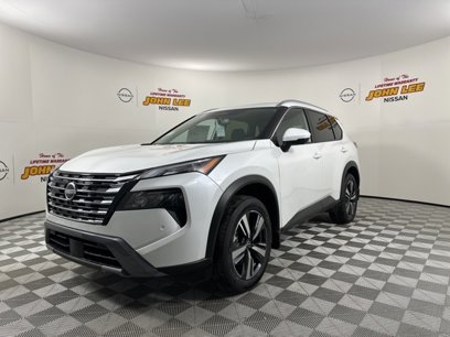 New 2025 Nissan Rogue SL w/ Tech Package