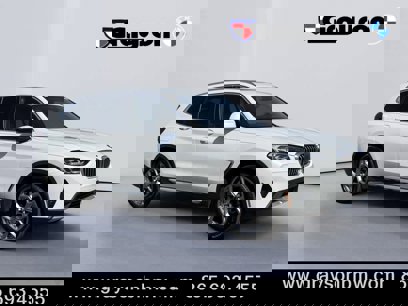 Used 2022 BMW X3 xDrive30i w/ Premium Package 2