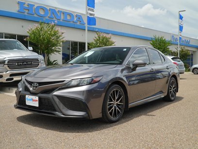 Used 2023 Toyota Camry SE