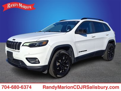 Used 2023 Jeep Cherokee Altitude Lux