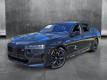New 2024 BMW i7 M70 w/ Executive Package