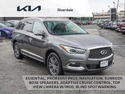 Used 2020 INFINITI QX60 Luxe w/ Essential Package