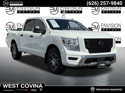 Used 2021 Nissan Titan SV w/ SV Convenience Package