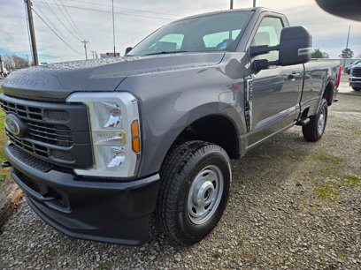 New 2025 Ford F250 XLT