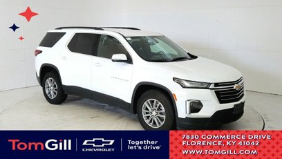Used 2023 Chevrolet Traverse LT
