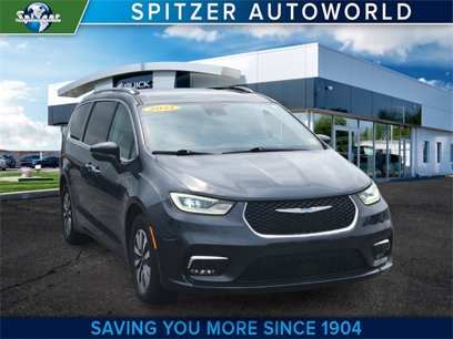 Used 2021 Chrysler Pacifica Touring-L