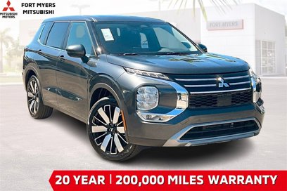 New 2025 Mitsubishi Outlander SE
