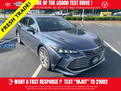 Used 2019 Toyota Avalon XLE w/ Moonroof Package