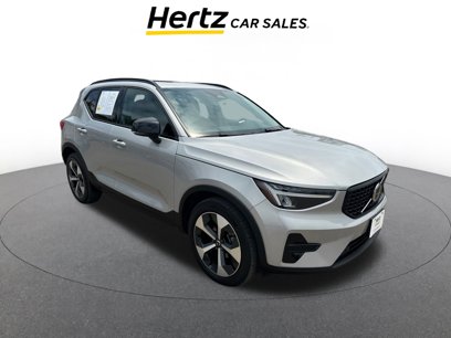 Used 2024 Volvo XC40 B5 Core