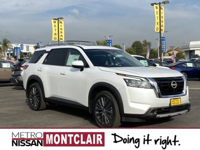 New 2025 Nissan Pathfinder SL w/ SL Premium Package