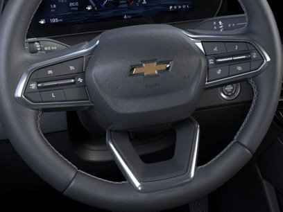 New 2025 Chevrolet Traverse LT w/ Driver Confidence Package