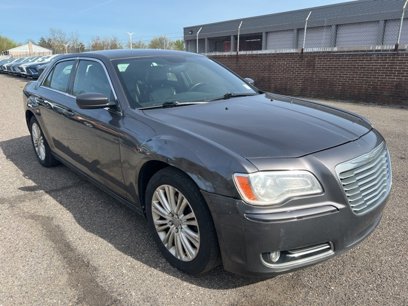 Used 2013 Chrysler 300 AWD w/ Driver Convenience Group