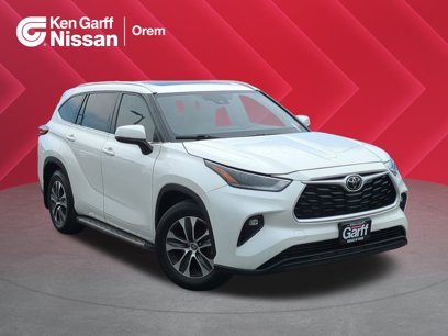 Used 2021 Toyota Highlander XLE