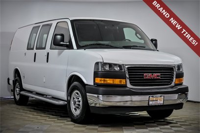 Used 2018 GMC Savana 2500 w/ Driver Convenience Package