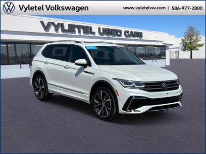 Used 2024 Volkswagen Tiguan SEL R-Line
